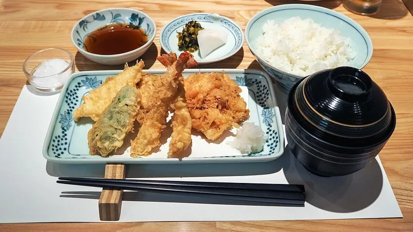 tempura: makanan tradisional jepang yang tak pernah gagal