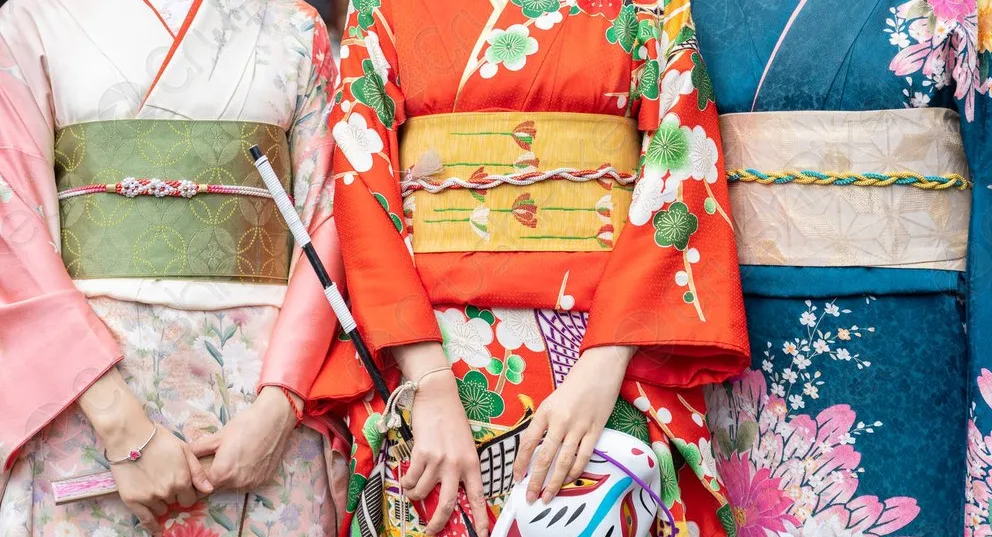 kimono masih digunakan saat ini