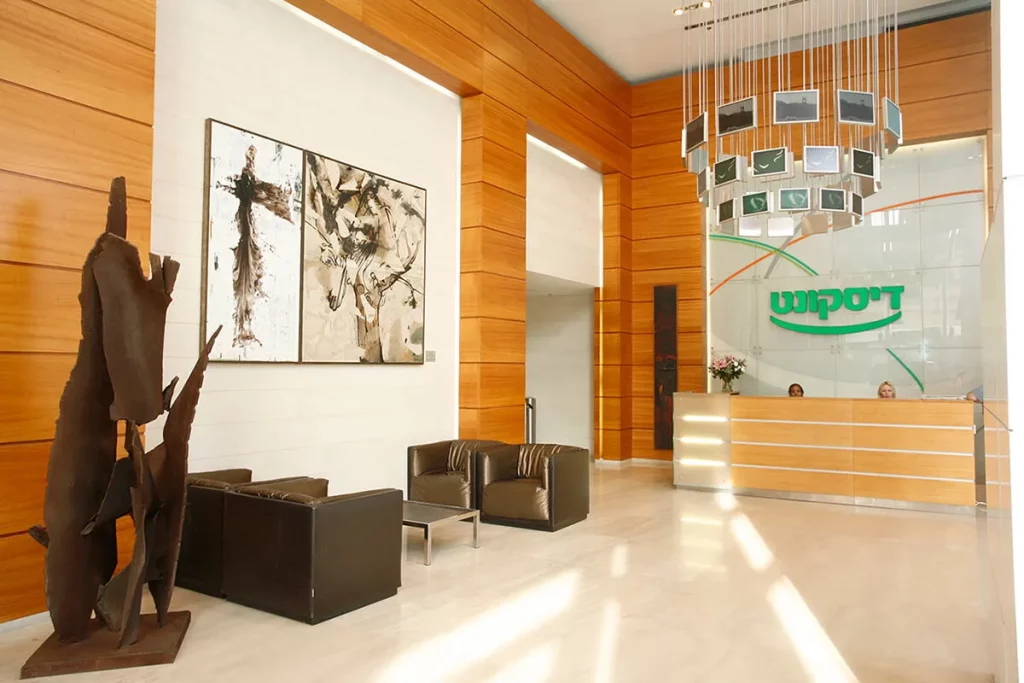 Menata front office dengan desain interior yang elegan dan modern